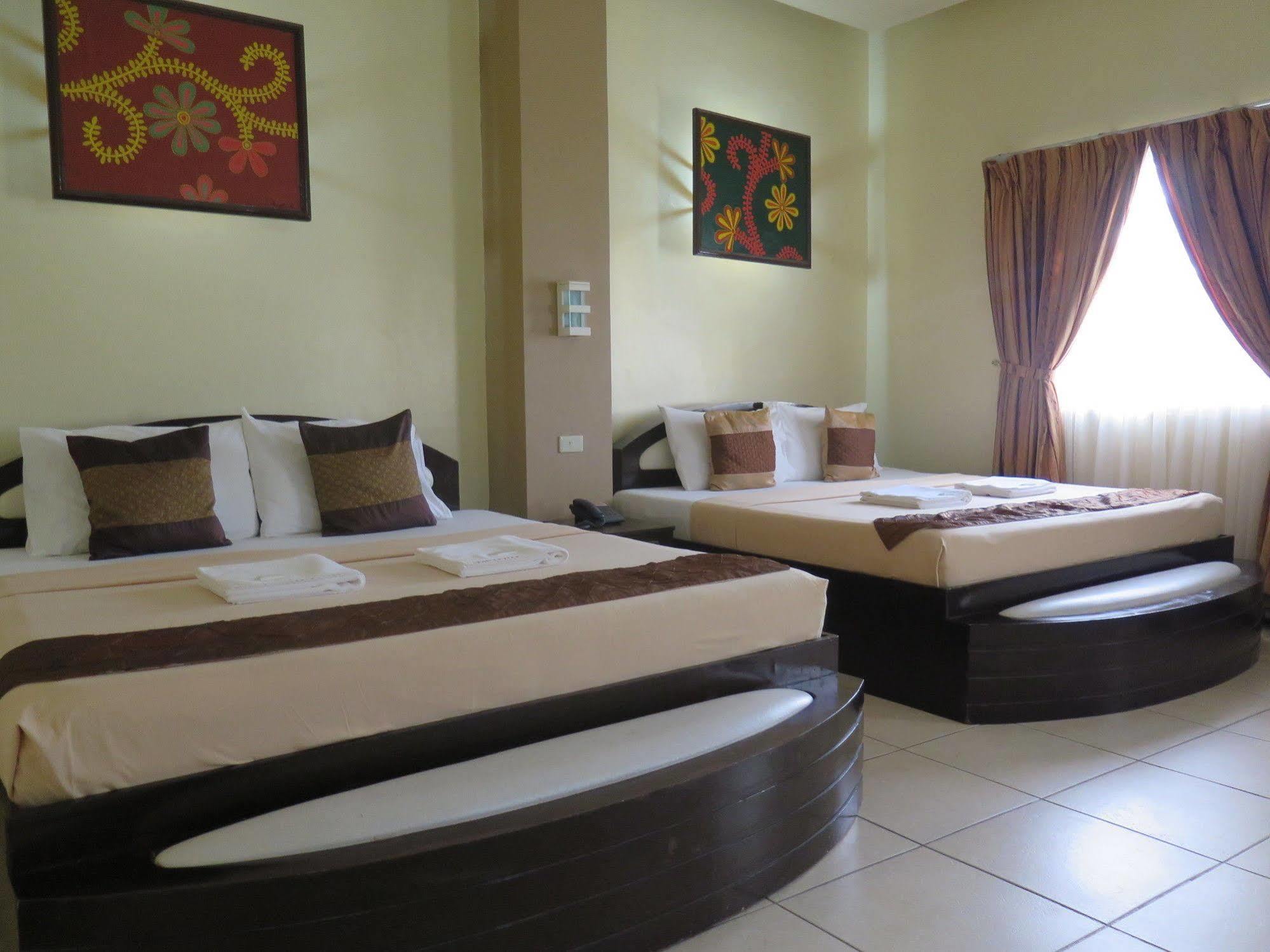 Hotel Nicanor Dumaguete City Extérieur photo