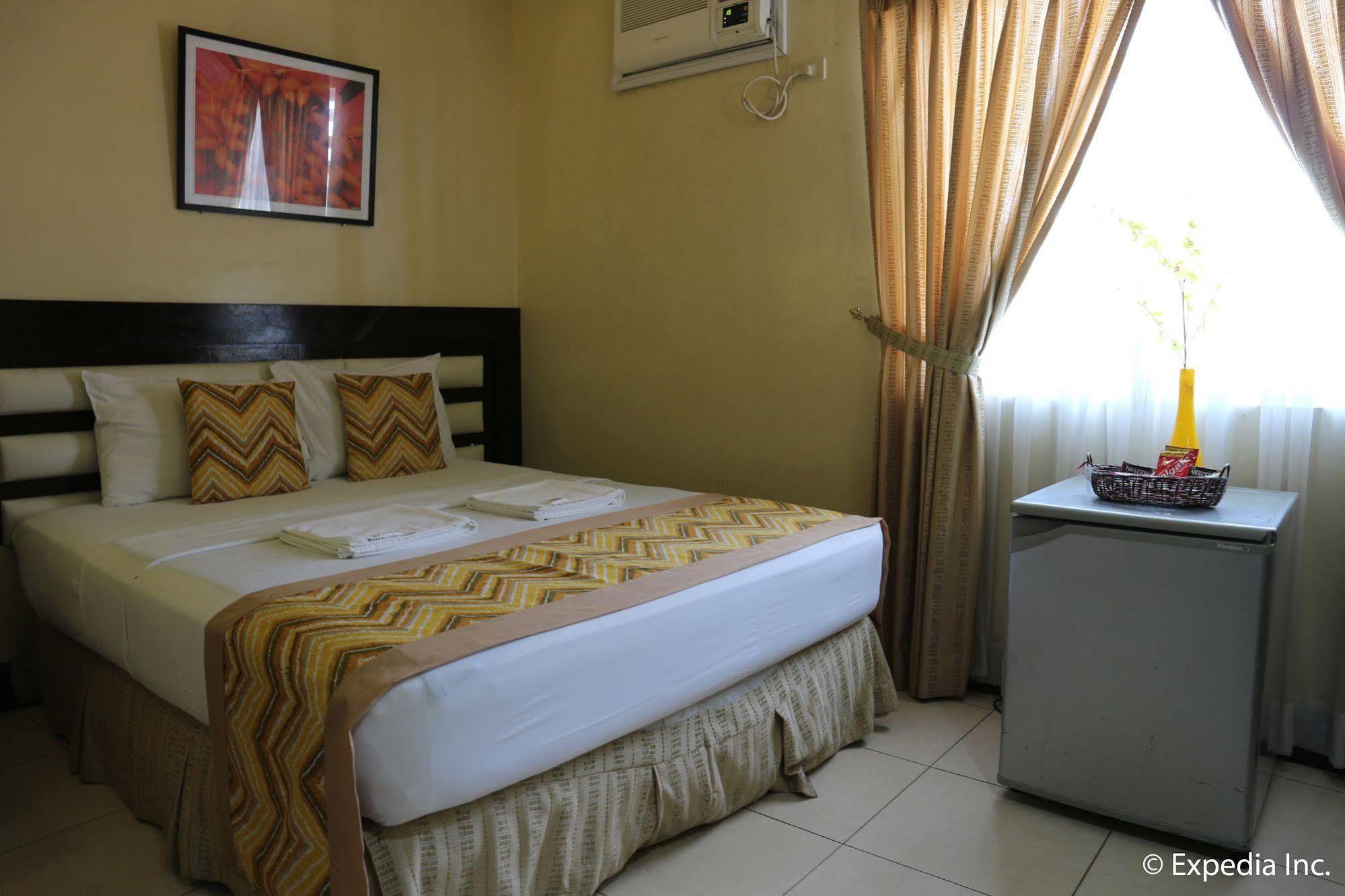 Hotel Nicanor Dumaguete City Extérieur photo