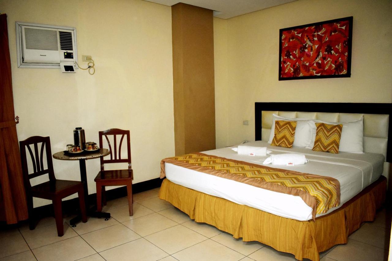 Hotel Nicanor Dumaguete City Extérieur photo